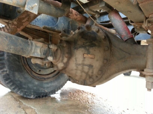 รถฮีโน่ 6 ล้อดั้ม 195 แรงม้า  สนใจติดต่อ 081 - 6079515