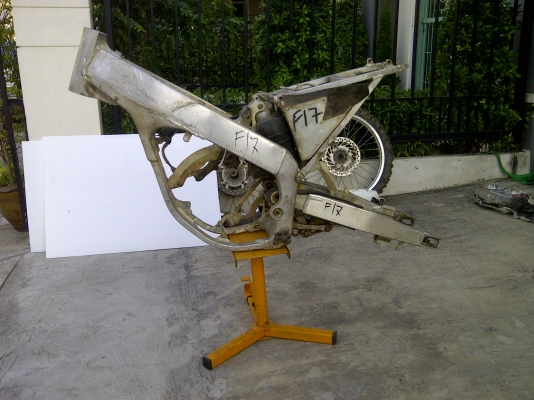 cr125 ปี98-99 เก่าญี่ปุ่น ประกอบใหม่ 45000.- ปิดการขาย