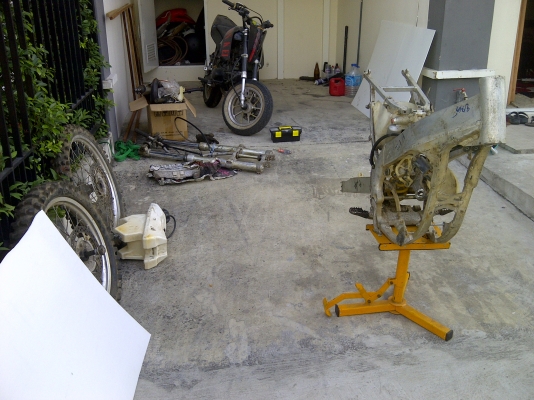 cr125 ปี98-99 เก่าญี่ปุ่น ประกอบใหม่ 45000.- ปิดการขาย