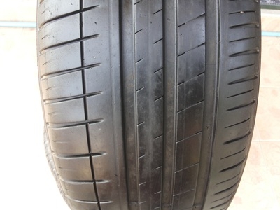 ขายยาง215/55/16 ปี 1510 MICHERLIN PILOT Sport3 1 ชุด