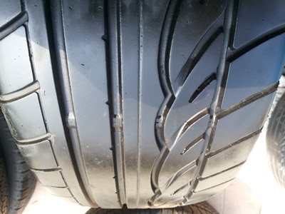 ขายยาง205/55/16 ปี 12/3เส้นปี11/1เส้น DUNLOP SP01 1 ชุด