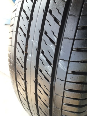 ขายยาง215/65/16 ปี 0713 DUNLOP SP LT37 1ชุด