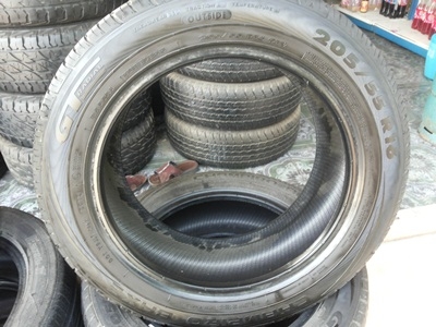 ขายยาง205/55/16 ปี 2012 GT Rarial CHAMPIRO 1 ชุด