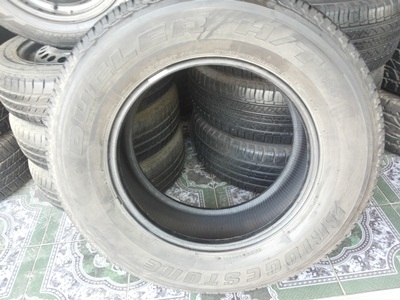 ขายยาง265/65/17 ปี 12 BRIDGESTONE DUELER HT 684 1 ชุด