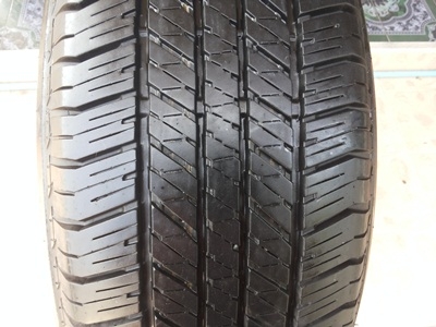 ขายยาง265/65/17 ปี 12 BRIDGESTONE DUELER HT 684 1 ชุด