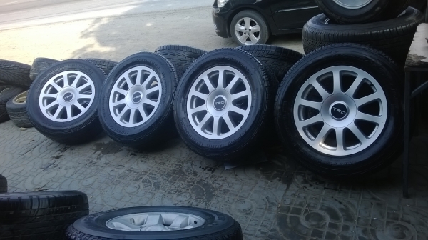 ขายล้อTRD 18 ล้อแท้19500 0806260417 เล็กครับ