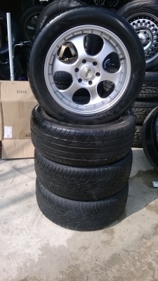 ขายล้อขอบ20 พร้อมยางปี12ชุดละ18500