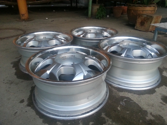 แมกซ์17&times;7.5"