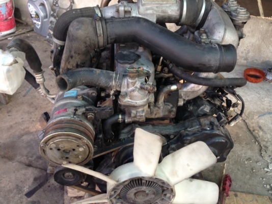 ขอขายเครื่องISUZU2800 โบ