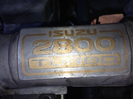 ขอขายเครื่องISUZU2800 โบ