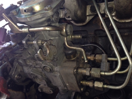 ขอขายเครื่องISUZU2800 โบ