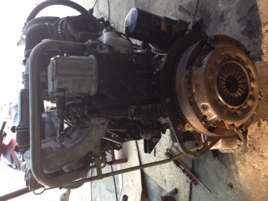 ขอขายเครื่องISUZU2800 โบ