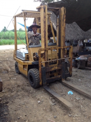 รถฟอร์คลิฟต์ toyota 1.5t สภาพดี ราคาถูกมาก!!