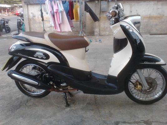 ขาย Fino ลายคลาสสิค รถปี55 สวยๆราคาถูกครับ