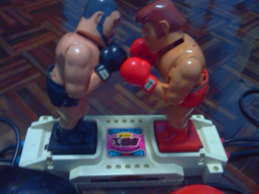 เกมชกมวยของ TOMY