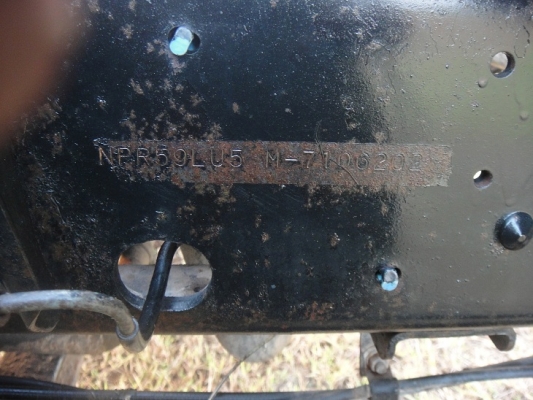 ขาย  ISUZU NPR 115 แรง เกียร์สั้น เอฟหลัง ( ห้างแท้ )