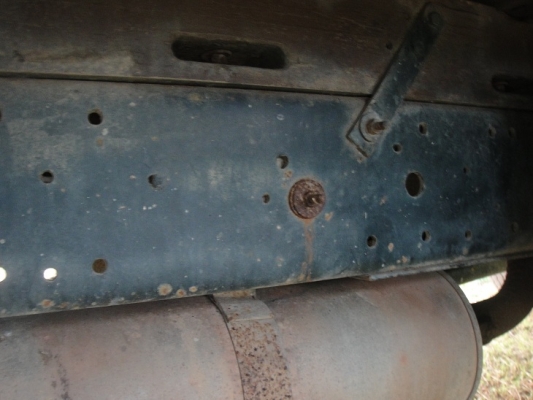 ขาย  ISUZU NPR 115 แรง เกียร์สั้น เอฟหลัง ( ห้างแท้ )