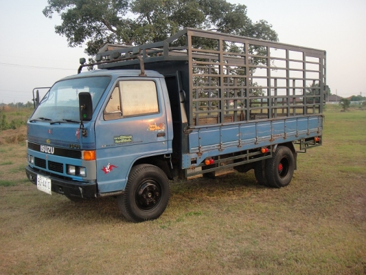 ขาย  ISUZU NPR 115 แรง เกียร์สั้น เอฟหลัง ( ห้างแท้ )