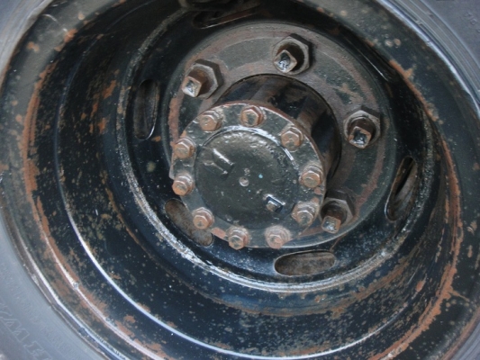 ขาย  ISUZU NPR 115 แรง เกียร์สั้น เอฟหลัง ( ห้างแท้ )