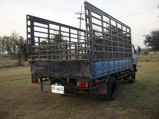 ขาย  ISUZU NPR 115 แรง เกียร์สั้น เอฟหลัง ( ห้างแท้ )