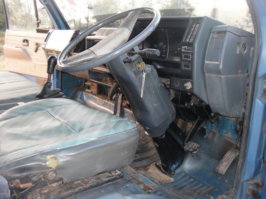 ขาย  ISUZU NPR 115 แรง เกียร์สั้น เอฟหลัง ( ห้างแท้ )