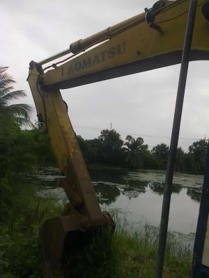 รถแบคโฮ KOMATSU  120 - 3  สนใจติดต่อ 081 - 6079515