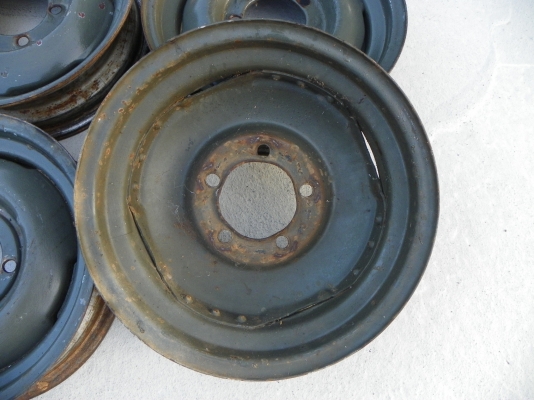 JEEP ขายกระทะเหล็กรถจิ๊บทหารขอบ 16" 5รู 139.7 (กระทะแท้งานเก่า) JEEP ขายกระทะเหล็กรถจิ๊บทหารขอบ 16" 5รู 139.7 (กระทะแท้งานเก่า)