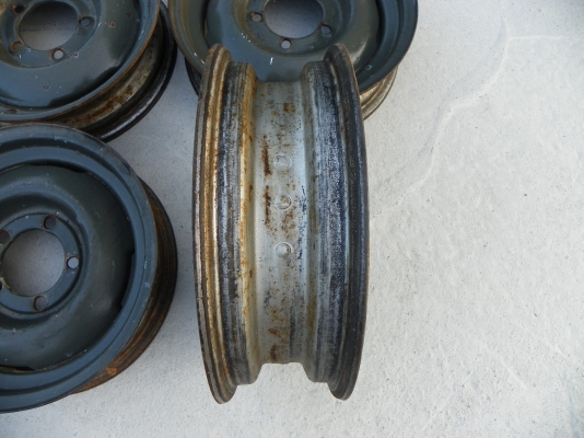 JEEP ขายกระทะเหล็กรถจิ๊บทหารขอบ 16" 5รู 139.7 (กระทะแท้งานเก่า)