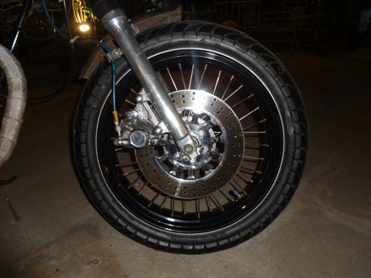 ... เปิดตัว CG250 คาเฟ่ สตาร์ทมือ แต่งประกวด เครื่อง Lifan250 / เบาะตูดมด... ... เปิดตัว CG250 คาเฟ่ สตาร์ทมือ แต่งประกวด เครื่อง Lifan250 / เบาะตูดมด...