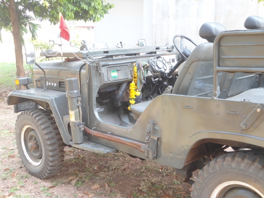 ขาย J 25 330000 บาท (ราคานี้ถึงวันที่ ๓ มี.ค.๕๗)