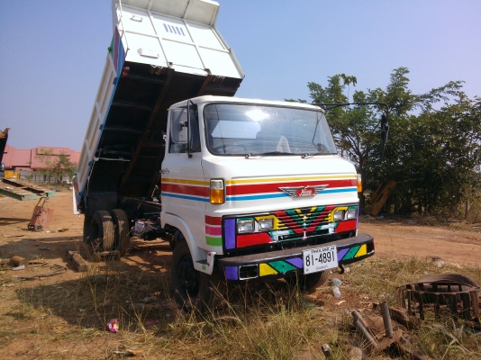 ดั้ม hino km 370,000 พร้อมใช้งานรถสวย 0895770265