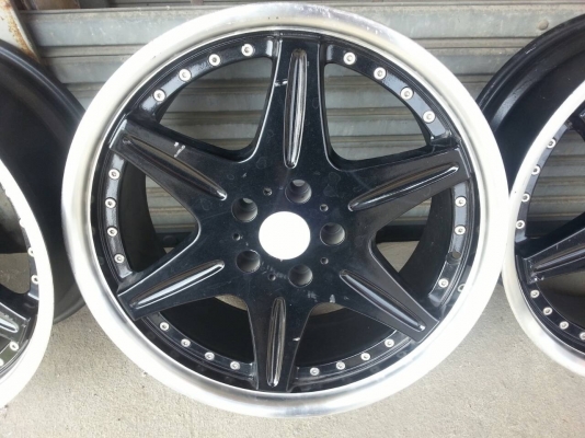 ล้อเดิม triton พร้อมยาง ปี12