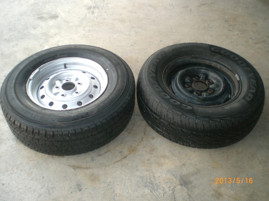 ล้ออะไหล่ขอบ14 5รู114พร้อมยาง 2ล้อ500บาท
