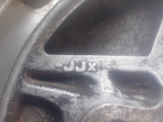 ล้อcolinสามชิ้น13 114 6 แถมยาง5500พร้อมส่งและล้อ13 110 พร้อมยาง4500