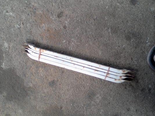 เหล็กกันกระจก ของเก่าเก็บ mazda 1000