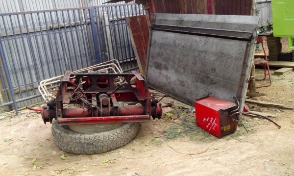 ขายฝาท้ายไฮดรอลิค พร้อมใช้งาน