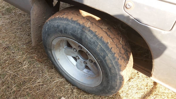 ***ขายแล้วครับขอบคุณ Truck2hand ขายกระบะแค็ป NISSAN BIG-M จอเหลี่ยม ปี 37/94 เครื่องBD25 ฝาแดง แรง ประหยัด แน่นๆไม่หลวมไม่เยิ้ม  แอร์ พร้อม ภายในสวย เบาะขาดนิดๆ คอนโซลครบ เครื่องเสียงดังดี ช่วงล่างปึ๊ก ไม่ส่ายไม่เลื้อย คัสซีสวยเดิม ไม่ผุไม่ดาม ล้อแม็ก ยาง