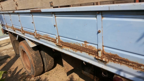 **560,000 บ.ต่อรอง**ขาย6ล้อเดิมๆบางๆ ISUZU NPR120 NPR66LX5T ฝาขาวห้างแท้ปี39 เครื่องเดิมเกียร์เดิม4HF1 120แรง แน่นๆแรงดีไม่มีเยิ้ม ช่วงล่างFหลัง คัสซีสวยเดิมไม่มีปะไม่มีบวม สีมีลอกนิดๆแต่เดิม กระบะพื้นเหล็กคอกไม้สภาพดี พื้นสวย ยาว4.30ม. ฝาทึบมีผุบ้าง หัวบ