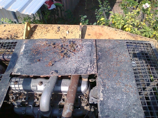 รถแบคโฮ CAT E200 B บูม อาร์มสวย ไม่ปะ รถสีเดิม ๆ รถใช้งานดีปกติ ราคาต่อรองได้เยอะครับ. รถแบคโฮ CAT E200 B บูม อาร์มสวย ไม่ปะ รถสีเดิม ๆ รถใช้งานดีปกติ ราคาต่อรองได้เยอะครับ.