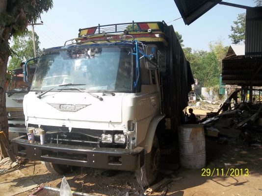 ขาย F18 เดิมทั้งคัน เครื่องSO7D 1เพลา เบรคลม พ.พาวเวอร์ จัดไฟแนนซ์ได้