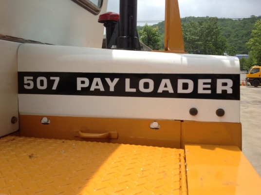 รถตักล้อยางKomatsu 507 เก่าญี่ปุ่น ตักได้ 1Q เก็บสีใหม่พร้อมใช้งาน www.tc-brothers.com