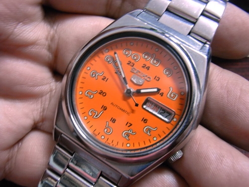 9ธ.ค.((น้าเล็ก)) นำเสนอ น้าฬิกาข้อมือ