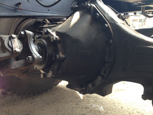 ขายหัวลากสิบล้อ HINO PROFIA 325 แรง เทอร์โบ อินเตอร์คลูเลอร์ เครื่อง K13C  มาใหม่พึ่งประกอบ ยังไม่เคยใช้งาน เอกสารเล่มทะเบียนพร้อมโอน หัวเก๋งโฉม ABS ตัว TOP หลังคาสูง ชุดแต่งโครเมี่ยมแท้ทั้งคัน ภายในหุ้มสักหลาดทั้งหัว แอร์ วิทยุครบ แอร์ระบบดิจจิตอน พร้อมเ