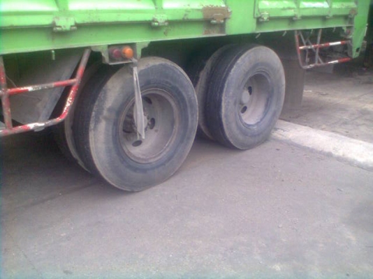 ขายด่วนๆรถห้างเดิมๆ10 ล้อ HINO สิงห์ไฮเทคเครื่อง JO8C ระบบน้ำมัน เพลาเดียว กระบะยาว 7.20 เมตร รถห้างเดิมตามสภาพพร้อมวิ่งทะเบียนพร้อมขายตามสภาพไม่แพงรีบเลยครับ