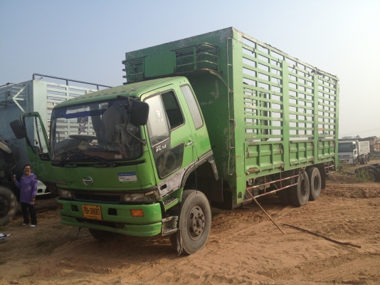 ขายด่วนๆรถห้างเดิมๆ10 ล้อ HINO สิงห์ไฮเทคเครื่อง JO8C ระบบน้ำมัน เพลาเดียว กระบะยาว 7.20 เมตร รถห้างเดิมตามสภาพพร้อมวิ่งทะเบียนพร้อมขายตามสภาพไม่แพงรีบเลยครับ