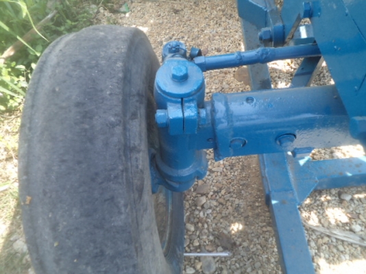 รถไถ ฟอร์ด 6600 เพลาเดียว ราคา 335000 บาท