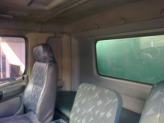 รถบรรทุก 6 ล้อ ฮีโน่ ตู้ 10 บาน สภาพสวย