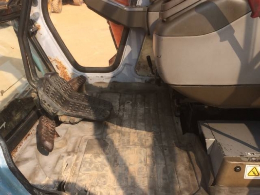 ขายรถแบคโฮ HITACHI EX 120-2 มีVDOการทำงาน โซ่บู้ทเต็ม เอวแน่น ไฟฟ้าเต็ม รถนอกนำเข้าสภาพสวย ทำเล่มทะเบียน จัดไฟแนนซ์ได้ครับ ขายรถแบคโฮ HITACHI EX 120-2 มีVDOการทำงาน โซ่บู้ทเต็ม เอวแน่น ไฟฟ้าเต็ม รถนอกนำเข้าสภาพสวย ทำเล่มทะเบียน จัดไฟแนนซ์ได้ครับ