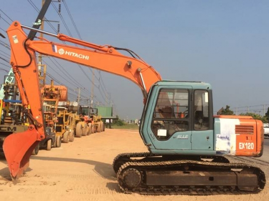 ขายรถแบคโฮ HITACHI EX 120-2 มีVDOการทำงาน โซ่บู้ทเต็ม เอวแน่น ไฟฟ้าเต็ม รถนอกนำเข้าสภาพสวย ทำเล่มทะเบียน จัดไฟแนนซ์ได้ครับ