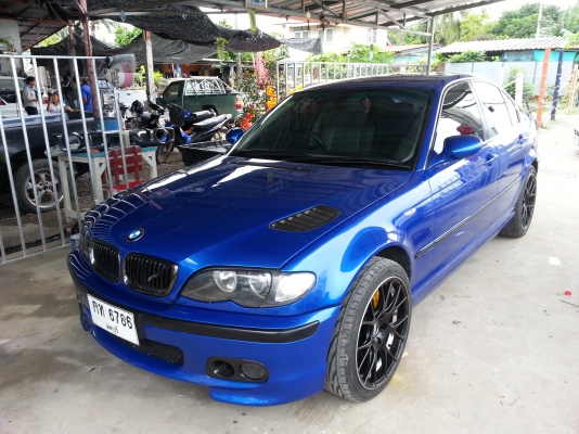ขาย bmw 323 ise ตัวท๊อป  สีฟ้าสด